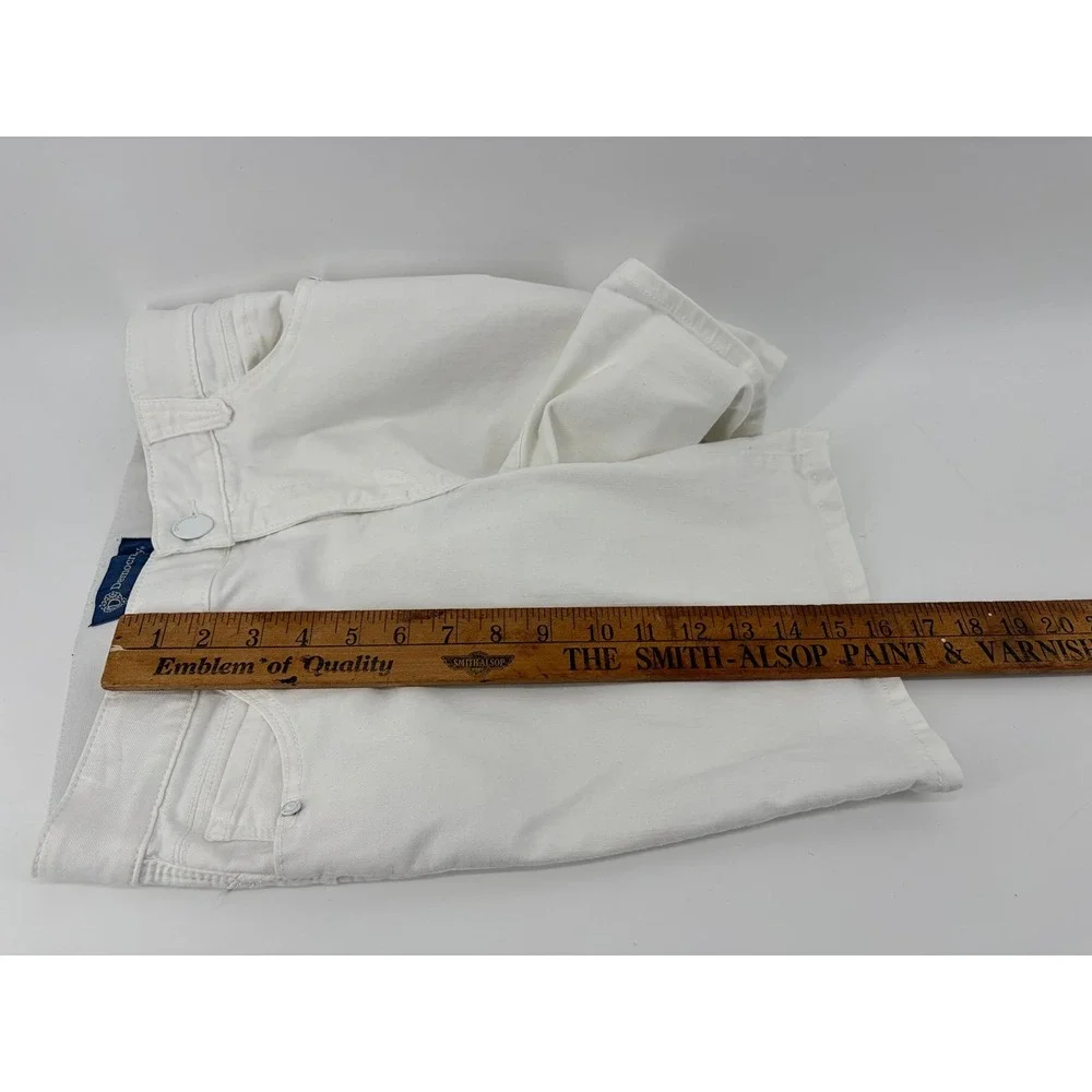 Democracy Ab Solution White Denim Bermuda Shorts Stretch, Women's 4P, Pre-Owned
